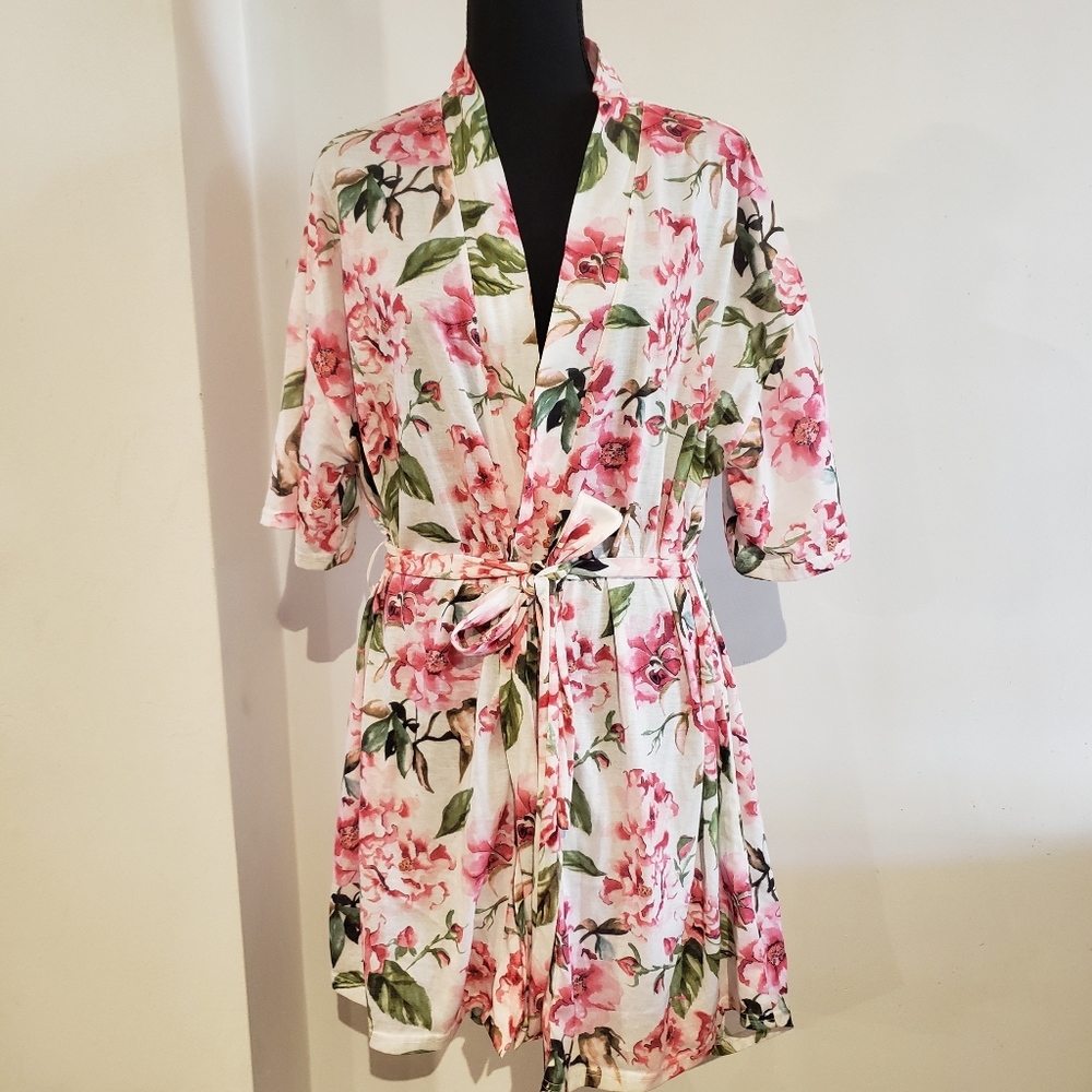 Show Me Your MuMu Brie Robe Floral Print With Belt